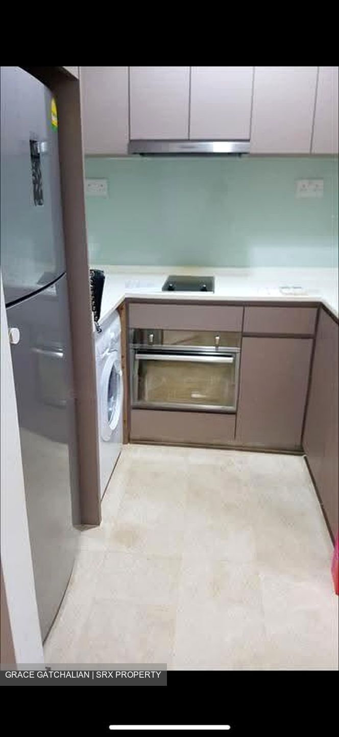 euHabitat (D14), Condominium #629657401